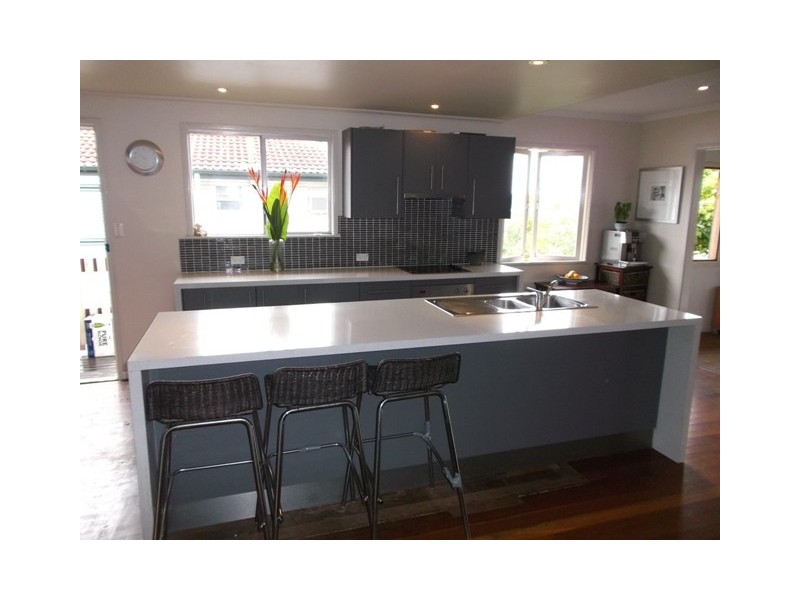 9 Burrill Crescent, Ferny Hills QLD 4055