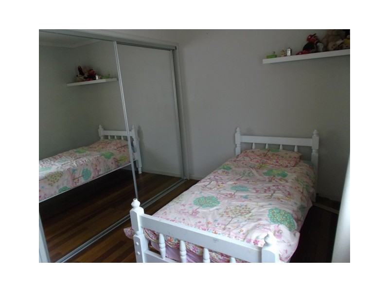 9 Burrill Crescent, Ferny Hills QLD 4055