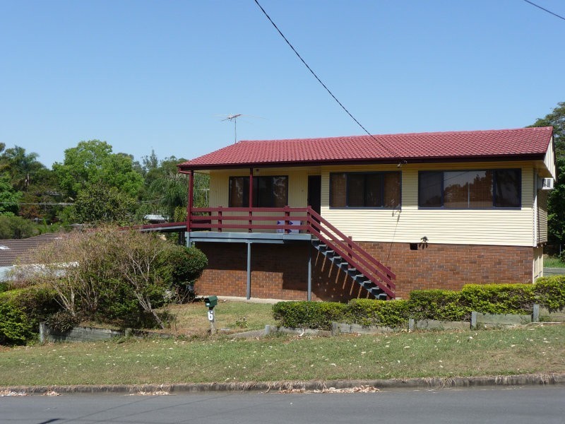 6 Ilga Grove, Ferny Hills QLD 4055