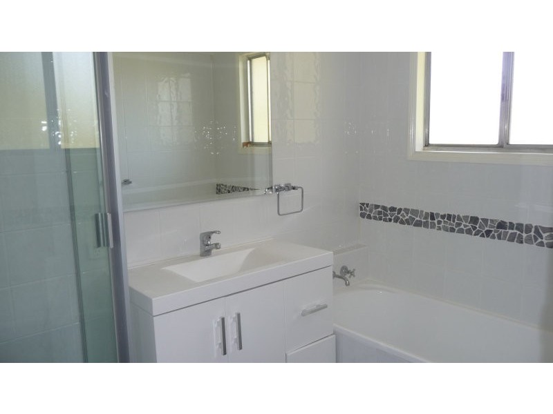 6 Ilga Grove, Ferny Hills QLD 4055