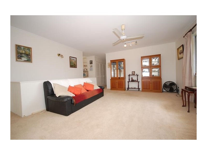 11 Tabulam Drive, Ferny Hills QLD 4055