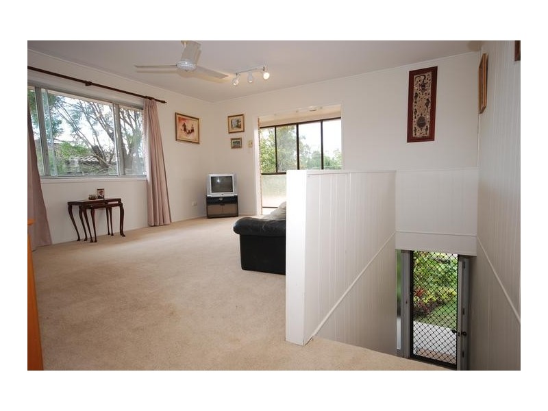 11 Tabulam Drive, Ferny Hills QLD 4055