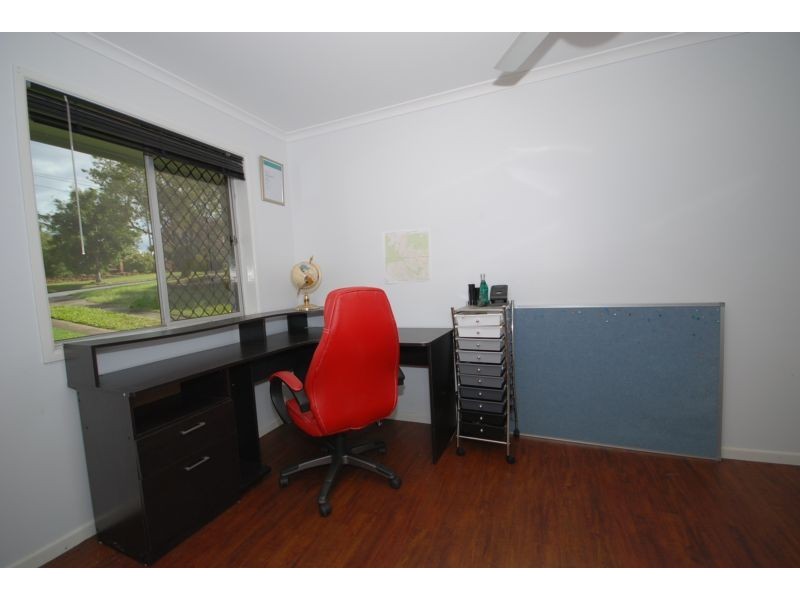 6 Nikola Street, Arana Hills QLD 4054