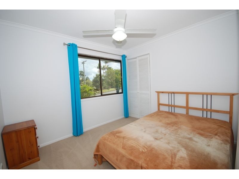 6 Nikola Street, Arana Hills QLD 4054