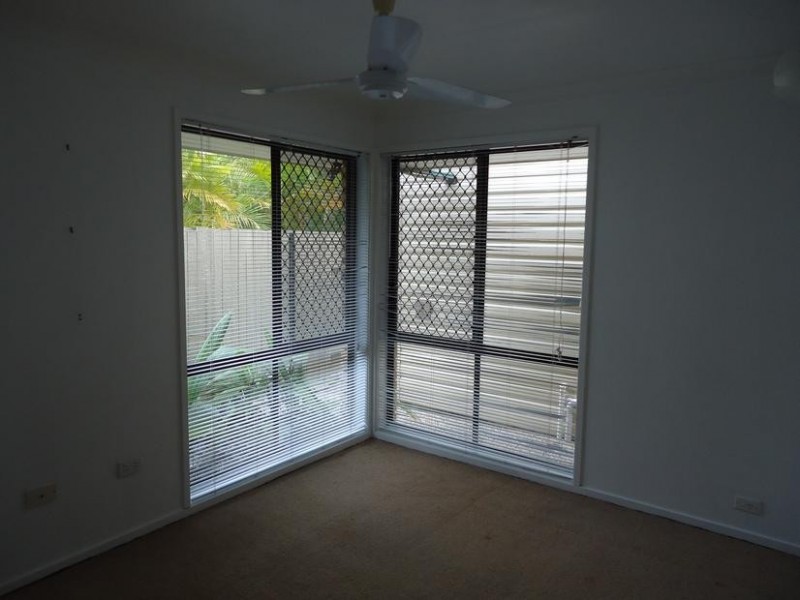 19 Bel-Air Court, Ferny Hills QLD 4055