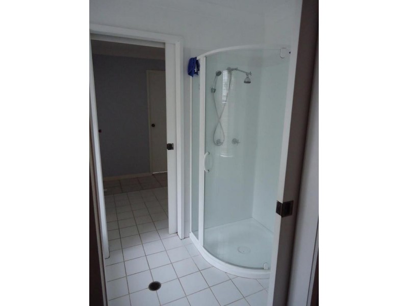 19 Bel-Air Court, Ferny Hills QLD 4055