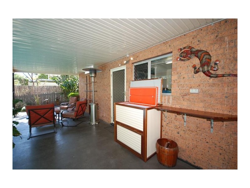 2 Dumba Lane, Ferny Hills QLD 4055