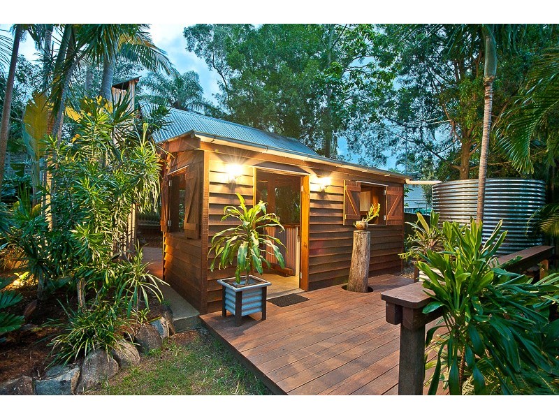 4 Burril Crescent, Ferny Hills QLD 4055