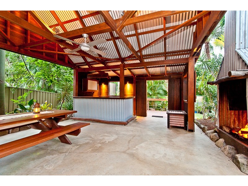 4 Burril Crescent, Ferny Hills QLD 4055