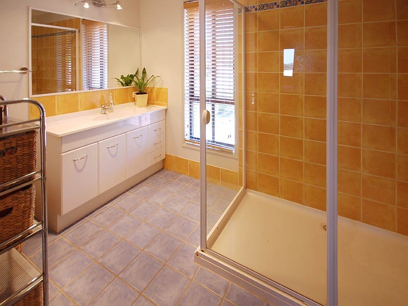 19 Yarraman Street, Arana Hills QLD 4054