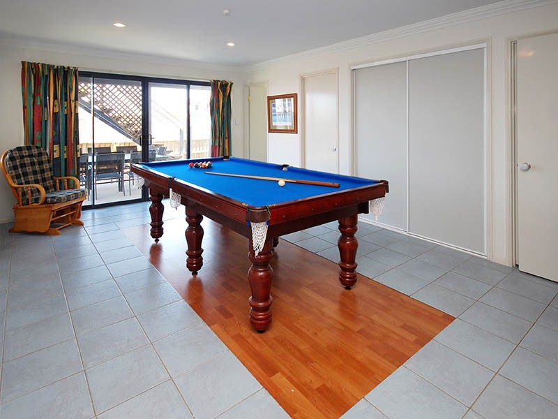 19 Yarraman Street, Arana Hills QLD 4054