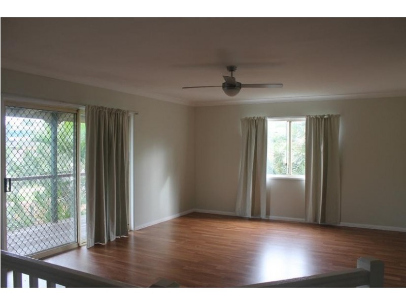 3 Carroll Court, Arana Hills QLD 4054