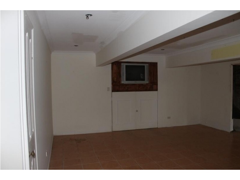 3 Carroll Court, Arana Hills QLD 4054