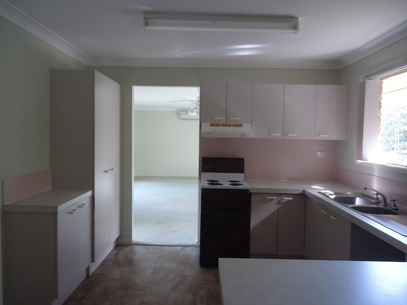 102 Yingally Drive, Ferny Hills QLD 4055