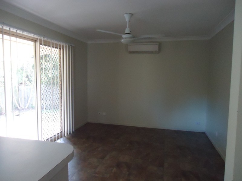 102 Yingally Drive, Ferny Hills QLD 4055