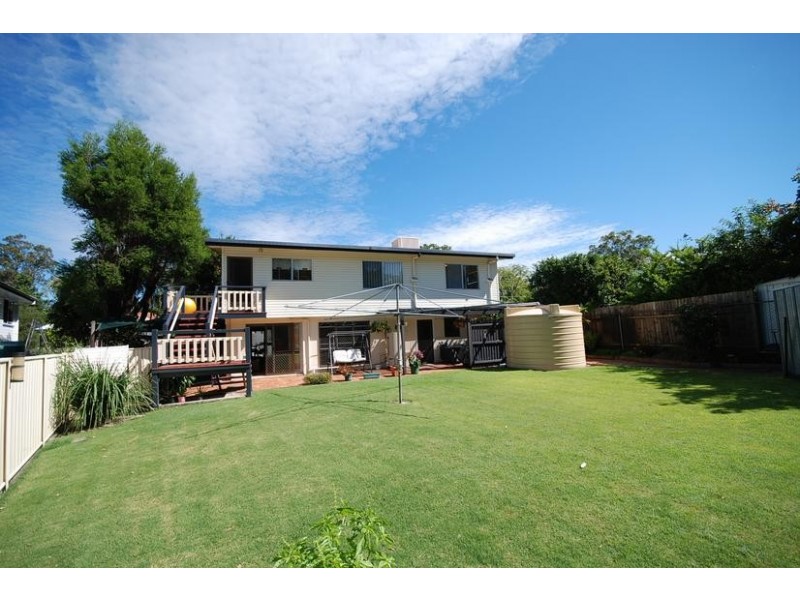 17 Carawatha Avenue, Ferny Hills QLD 4055