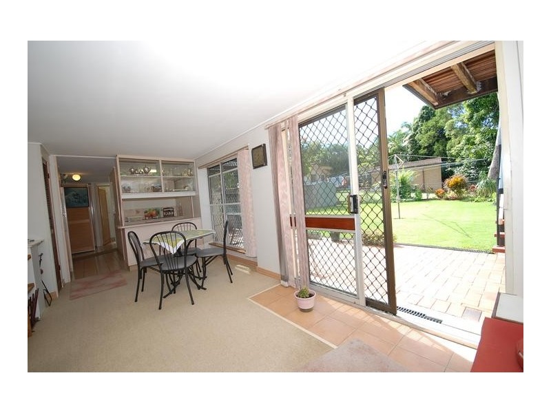 17 Carawatha Avenue, Ferny Hills QLD 4055