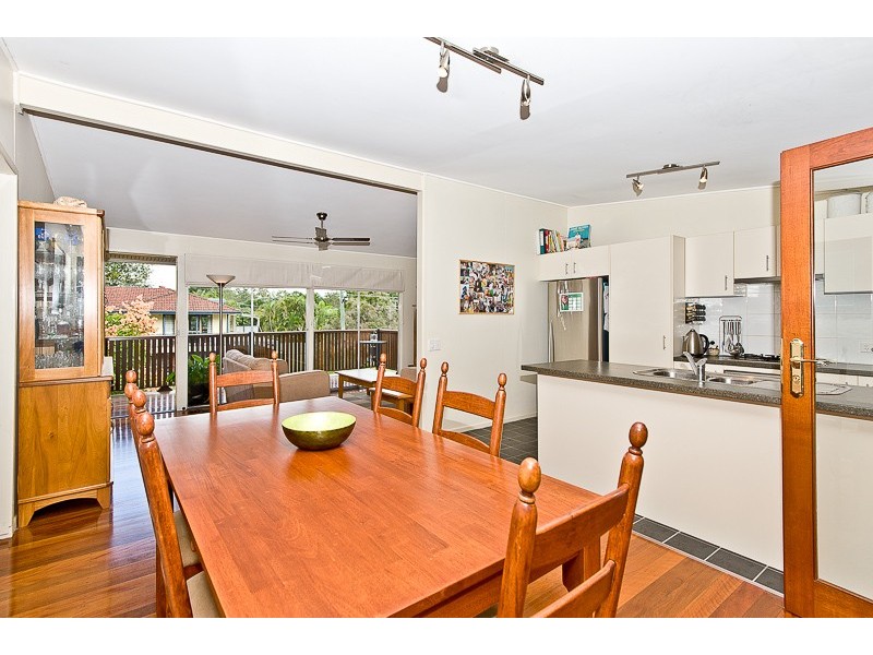 28 Coolibah Crescent, Ferny Hills QLD 4055