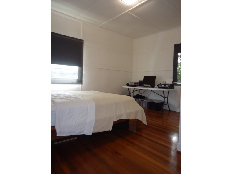 26 Newman Road, Wavell Heights QLD 4012
