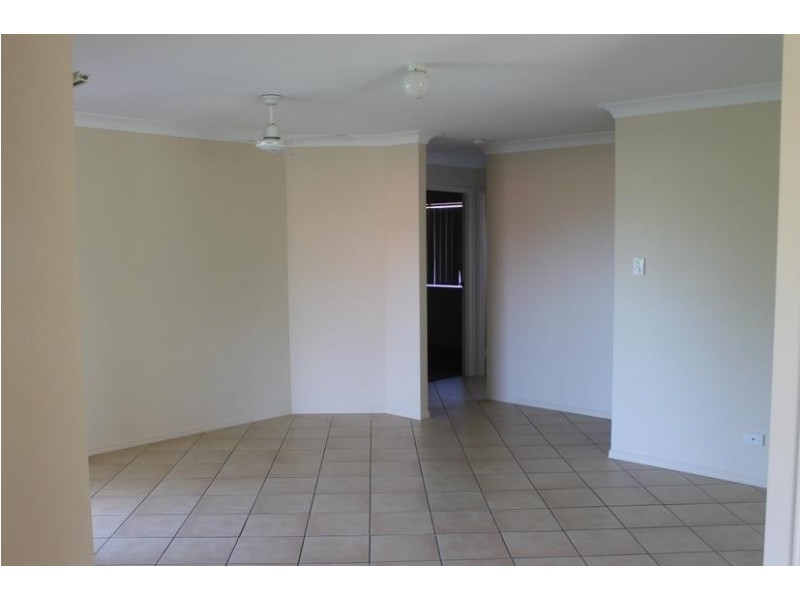 11 Yarraman St, Arana Hills QLD 4054