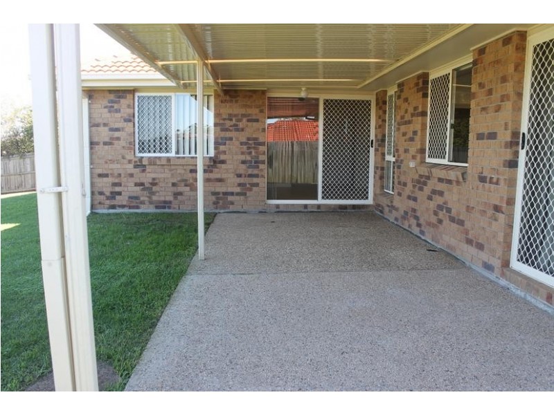 11 Yarraman St, Arana Hills QLD 4054