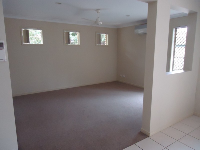 4 Wanora Street, Mitchelton QLD 4053