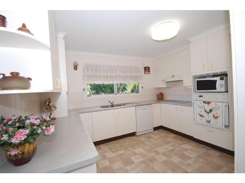 40 Ferny Way, Ferny Hills QLD 4055
