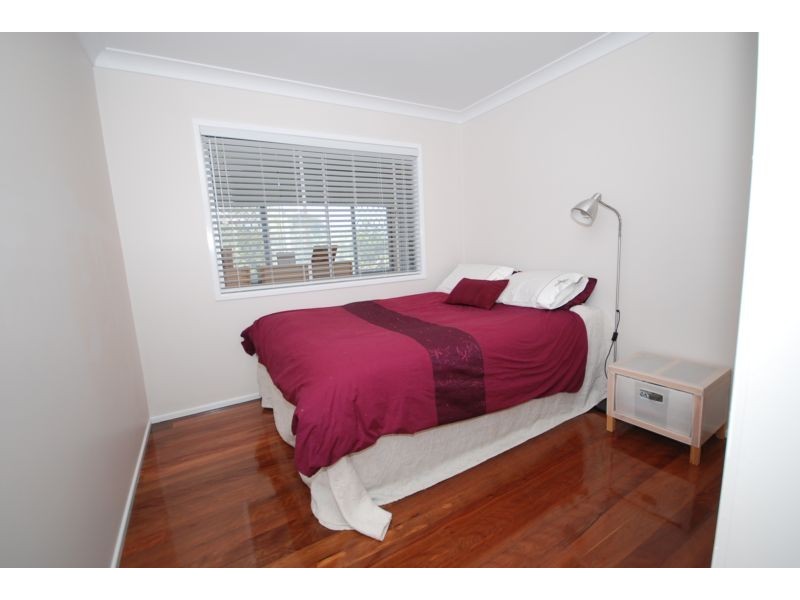 16 Samantha Court, Ferny Hills QLD 4055