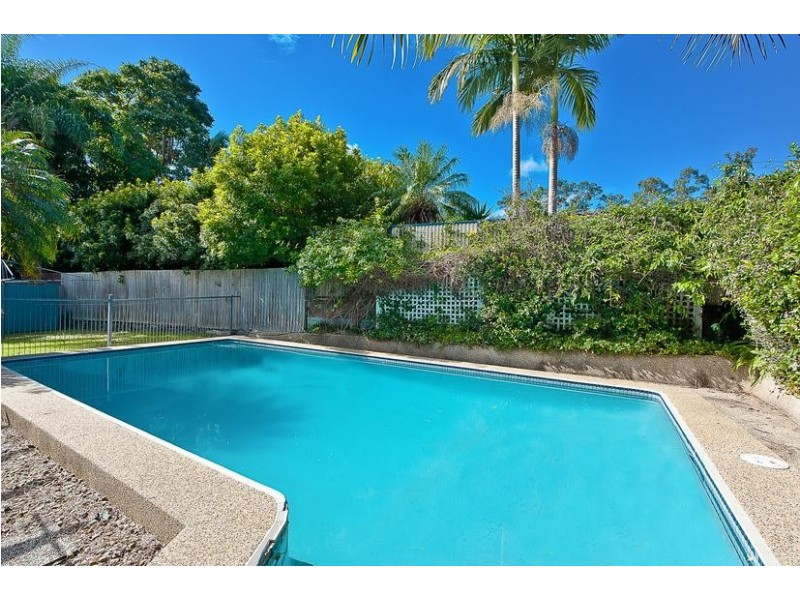 11 Kootangal Crescent, Ferny Hills QLD 4055