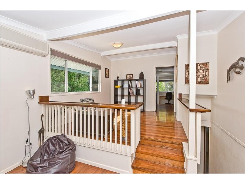 11 Kootangal Crescent, Ferny Hills QLD 4055