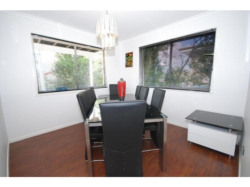 6 Nikola Street, Arana Hills QLD 4054