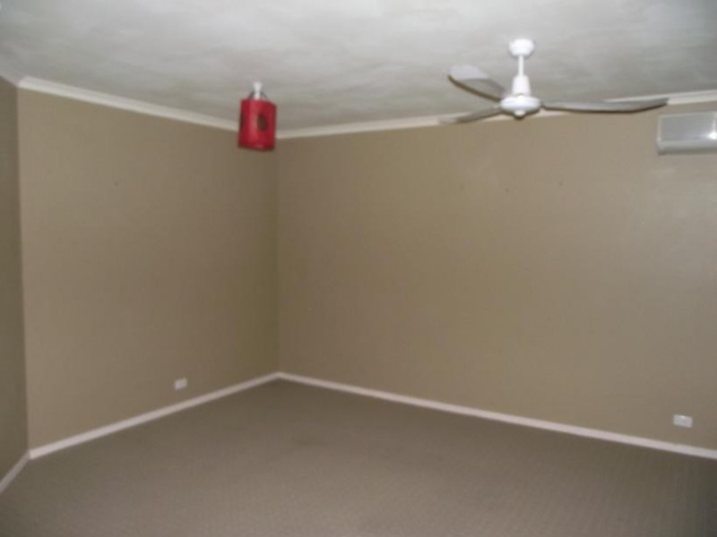 12 Leatherwood Drive, Arana Hills QLD 4054