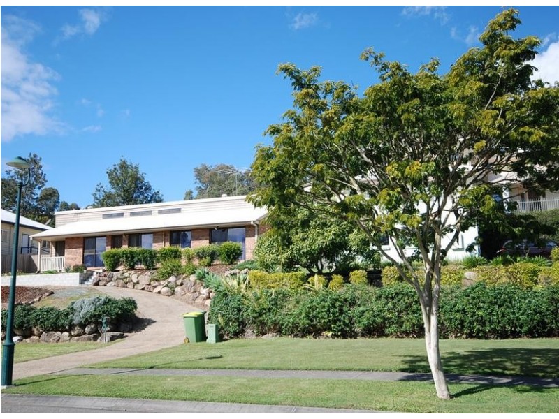 37 Linkwood Drive, Ferny Hills QLD 4055