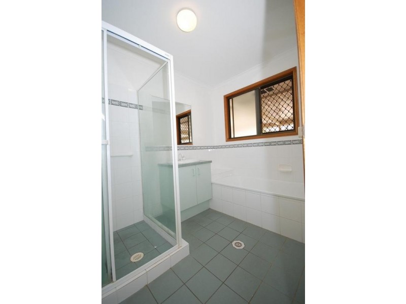 37 Linkwood Drive, Ferny Hills QLD 4055