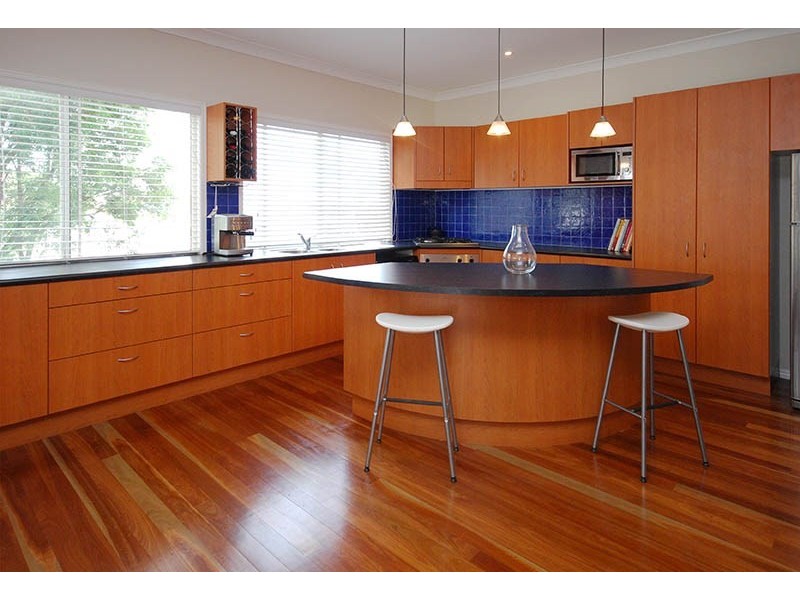 28 Woodtop Court, Ferny Hills QLD 4055