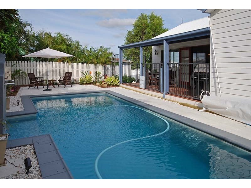 28 Woodtop Court, Ferny Hills QLD 4055