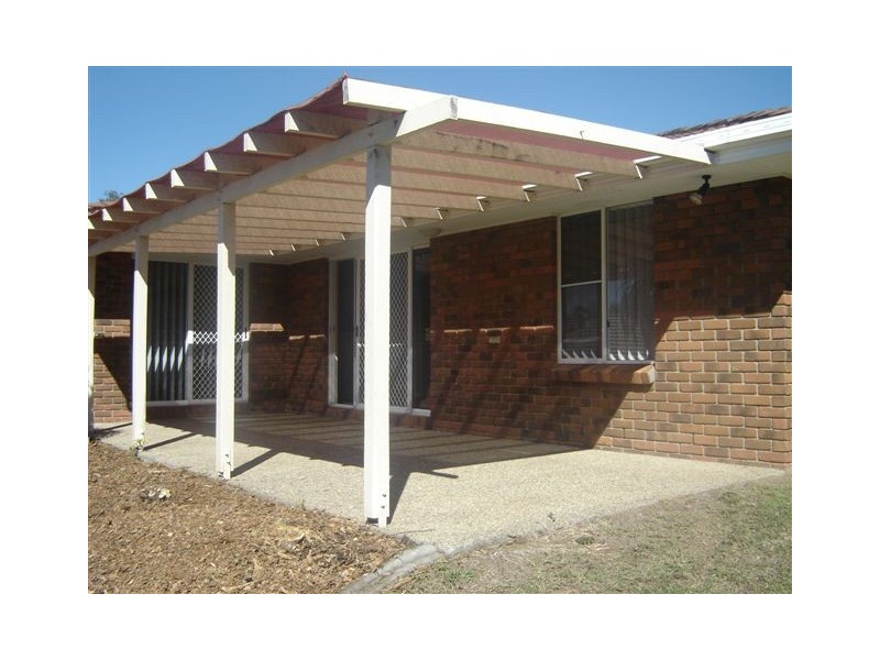 11 Berkeley Place, Ferny Grove QLD 4055