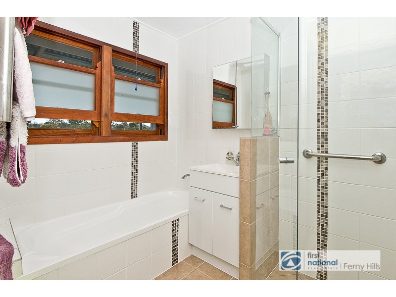 44 Narellan Street, Arana Hills QLD 4054