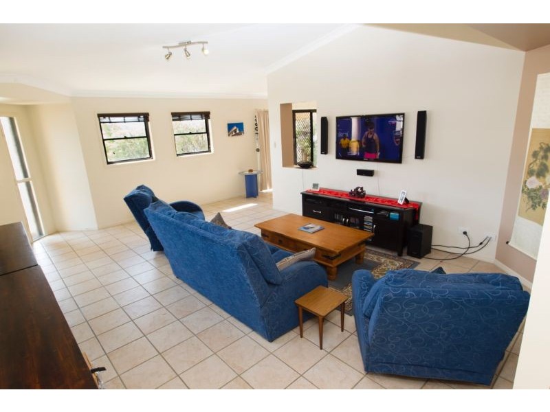 3 Joan Court, Arana Hills QLD 4054