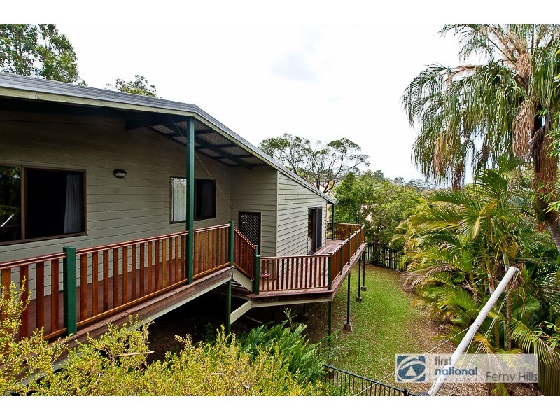 329 Dawson Parade, Arana Hills QLD 4054