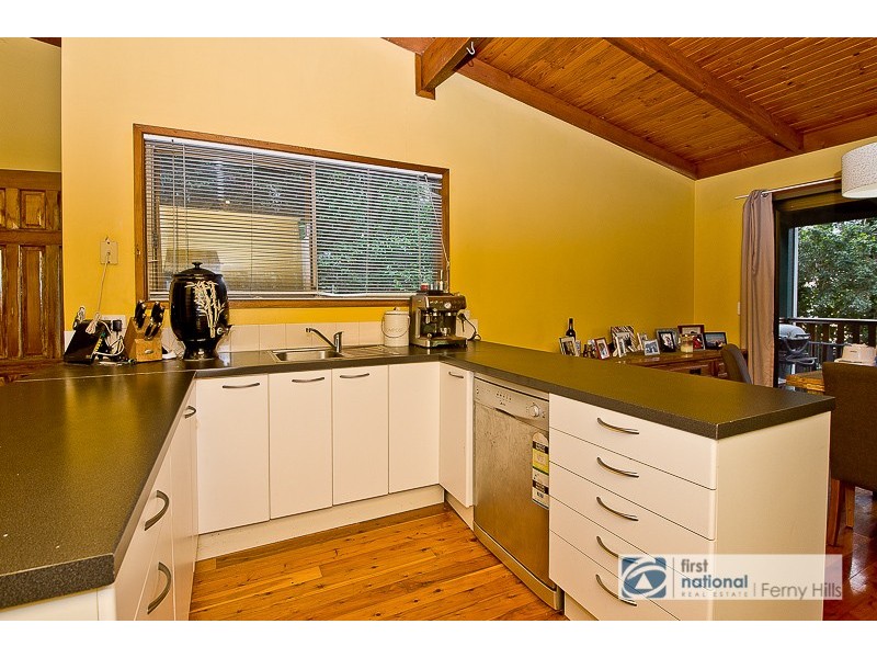 329 Dawson Parade, Arana Hills QLD 4054