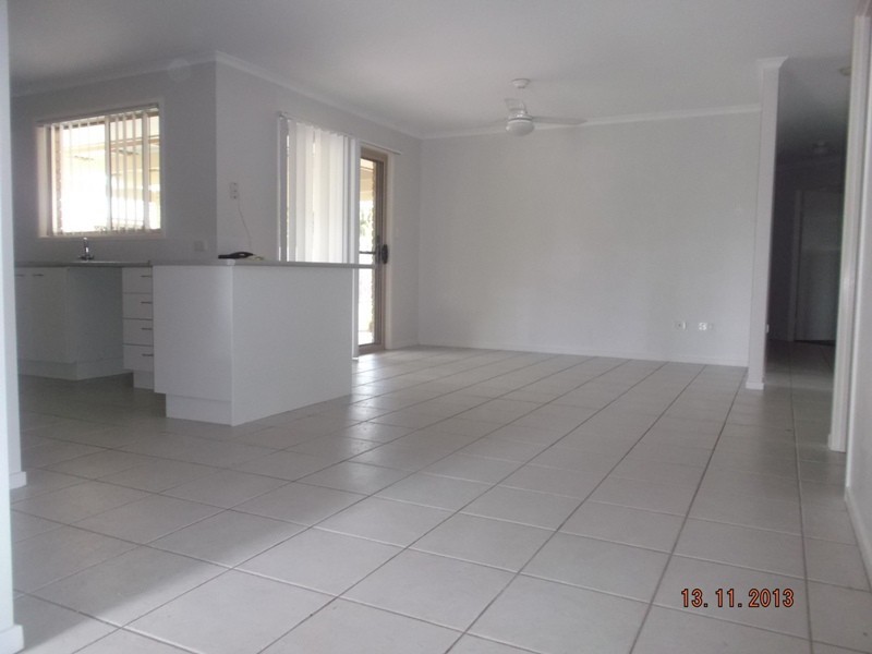 20 Spring Road, Kallangur QLD 4503