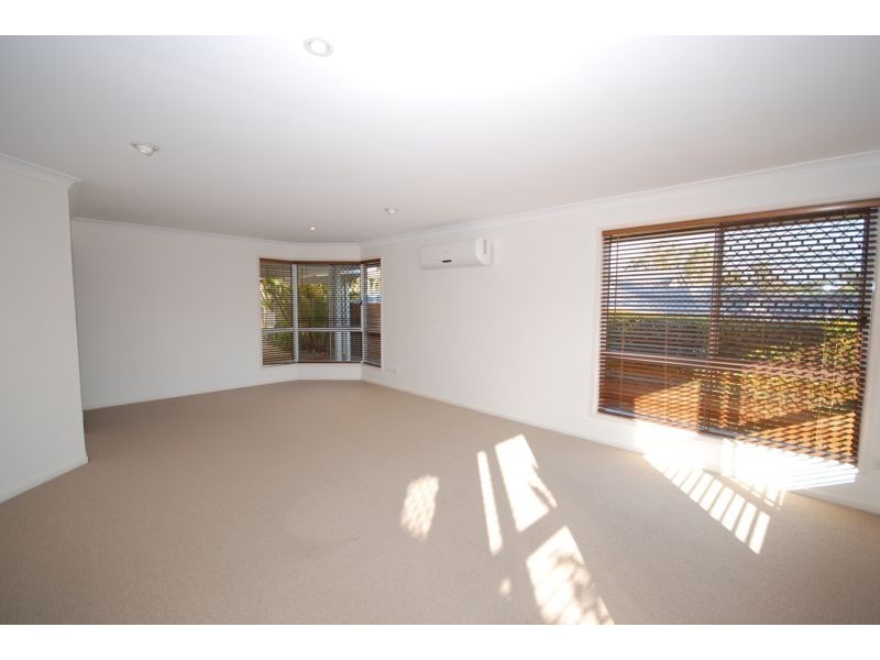 7 Carrick Place, Ferny Grove QLD 4055