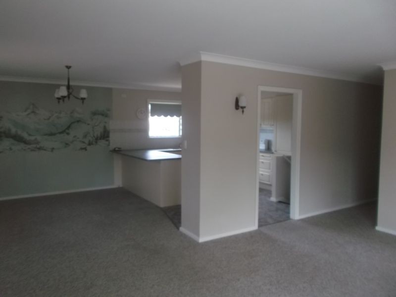 7 Coolibah Crescent, Ferny Hills QLD 4055