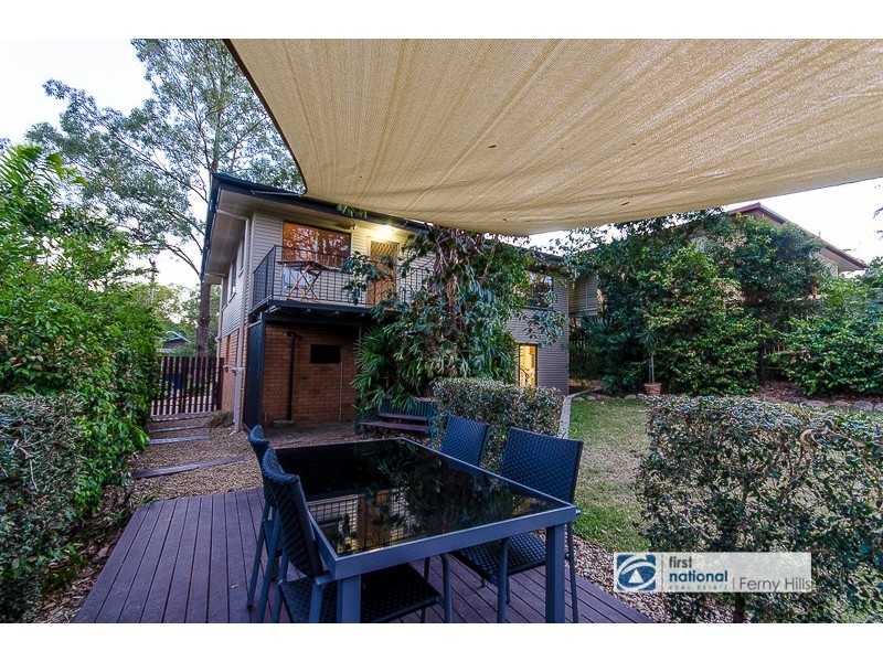 16 Jane Street, Arana Hills QLD 4054