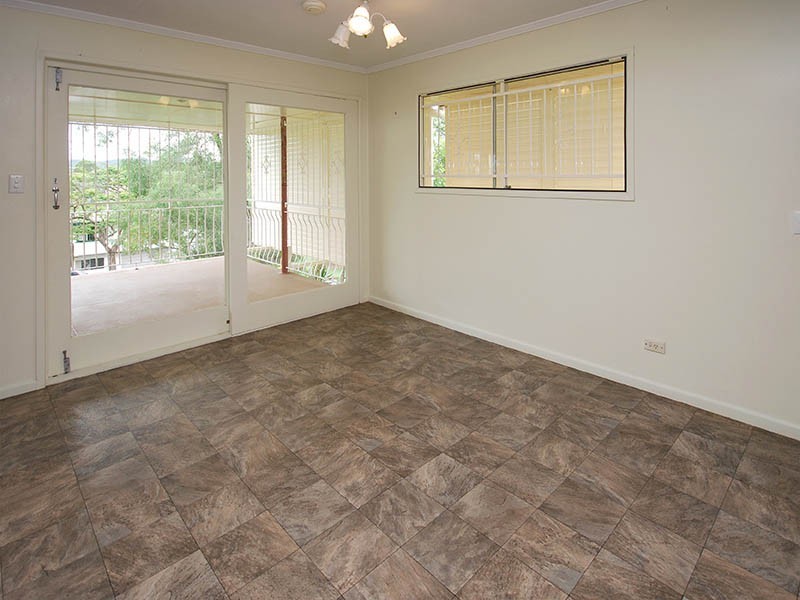 14 Burril Crescent, Ferny Hills QLD 4055
