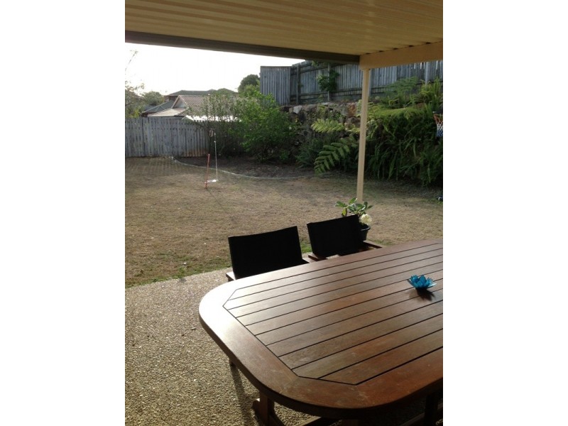 9 Lynagh Court, Arana Hills QLD 4054