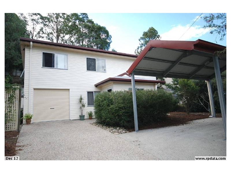 54 Cobbity Cres, Arana Hills QLD 4054