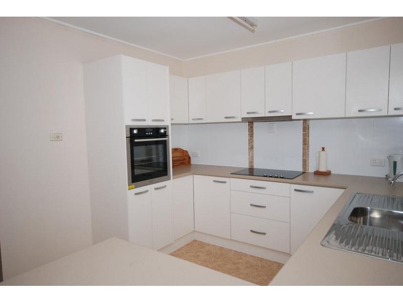 4 Anora Crescent, Ferny Hills QLD 4055