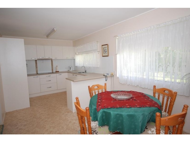 4 Anora Crescent, Ferny Hills QLD 4055